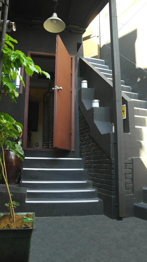 Fnstay Muslim Friendly Guesthouse Seoul Exterior photo