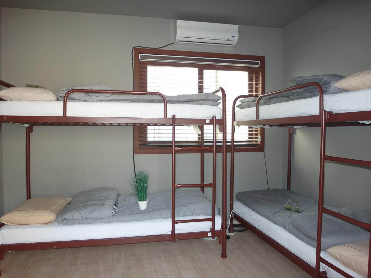 Fnstay Muslim Friendly Guesthouse Seoul Exterior photo