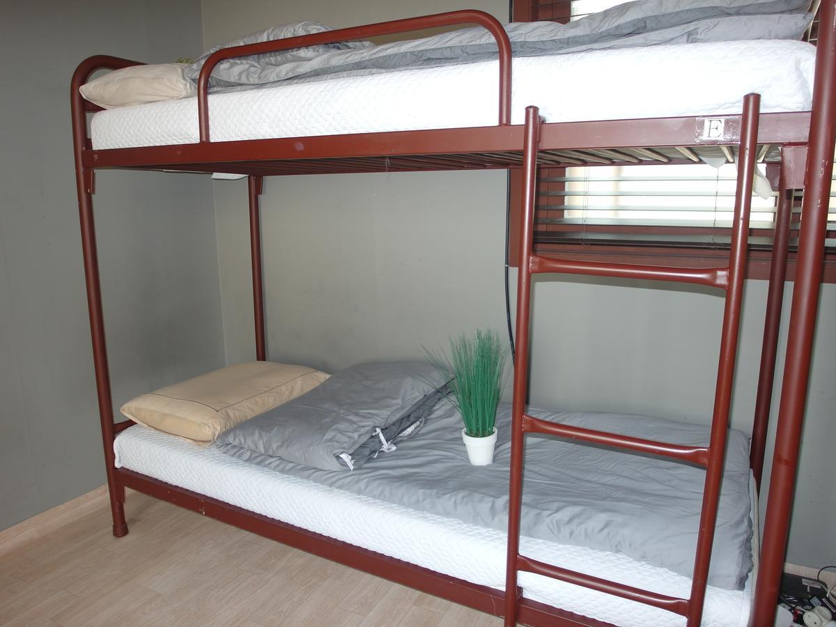 Fnstay Muslim Friendly Guesthouse Seoul Exterior photo